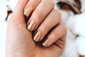 Gold Nails Designs [2023]