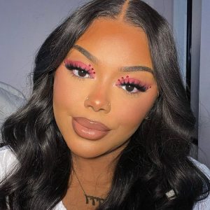 Pink Eye Makeup Looks [2023]